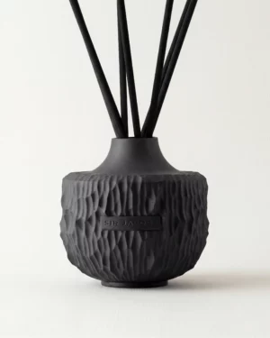 Large Dark Current Diffuser